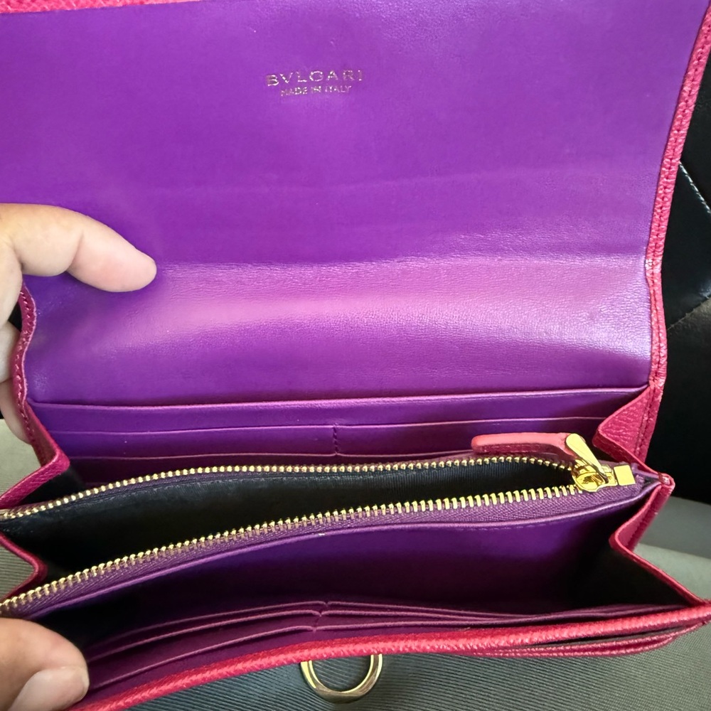 Bvlgari Hot Pink Leather Wallet with Gold Emblem - Picture 2 of 3